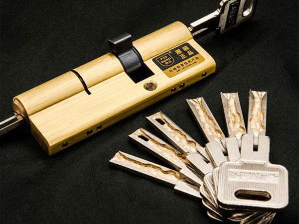 桦川24小时上门开锁公司